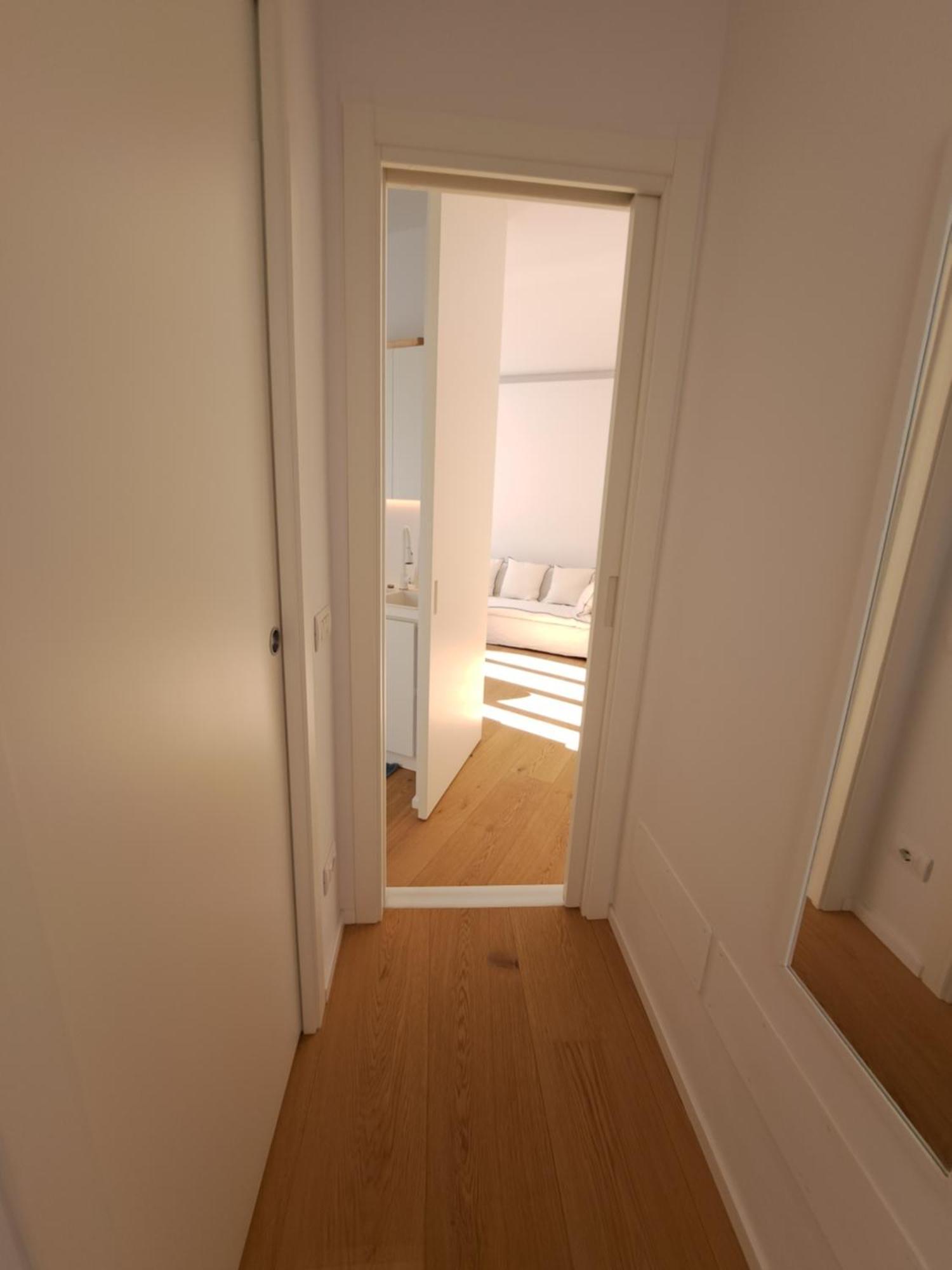 The Window On The Theatre And The Cathedral - Luxury Apartment Côme Extérieur photo